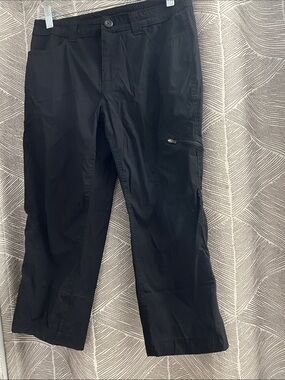 Eddie Bauer Black Cargo Pants with Zip Pocket